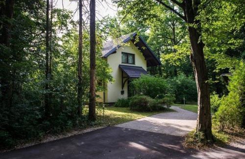 Kranj Apartment | Discover Kleinhaus at the Edge of the Woods - Family-Friendly