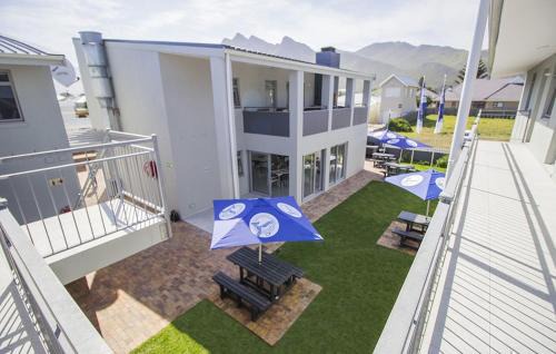 Kleinmond House | Guest Rated Kleinmond Lodge: Family-Friendly & Accessible