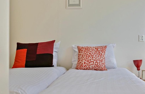 Ouddorp House | Inviting Klepperstee Vlier 1 with Ocean Views & Family Appeal