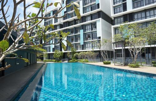 Kota Warisan Apartment | KLIA2 Aura Studio for 4 Pax by Our Stay
