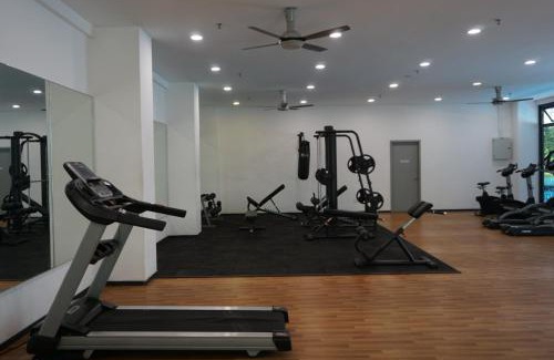 Kota Warisan Apartment | KLIA2 Aura Studio for 4 Pax by Our Stay