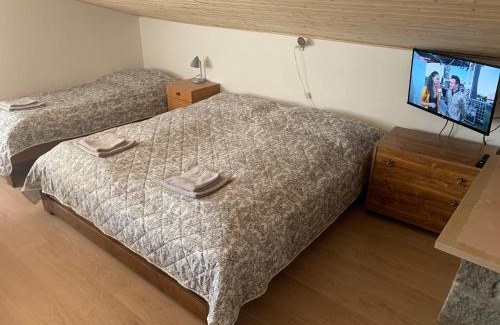 Pritluky Apartment | Idyllic Stay with Child-Friendly Comfort in Přítluky