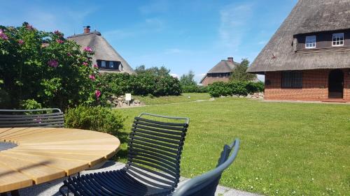 Wenningstedt-Braderup Apartment | Experience Kliffblick am Watt with Heated Pool & 10/10 Rating