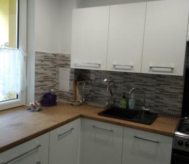 Hajnowka Apartment | Cozy Apartment with Child-Friendly Amenities - Rated 9.4/10