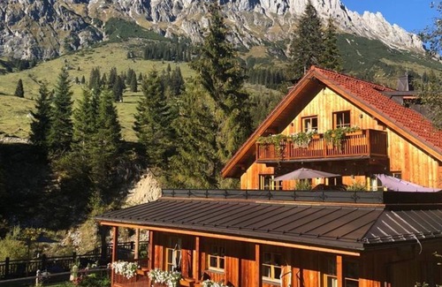 Muehlbach Am Hochkoenig Apartment | Relaxing Klingspitze - MandlWand Lodge with Spa & Hot Tub
