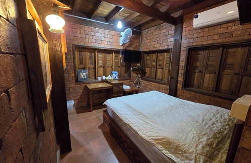 Samphao Lom Hotel | Budget-Friendly Klong Suan Plu Resort with Family Amenities