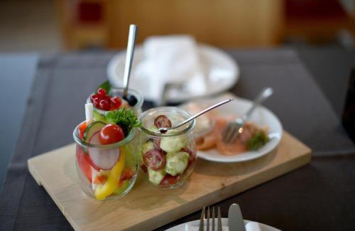 Fulda Hotel | Discover Kloster Frauenberg: Pet-Friendly & Rated 9/10