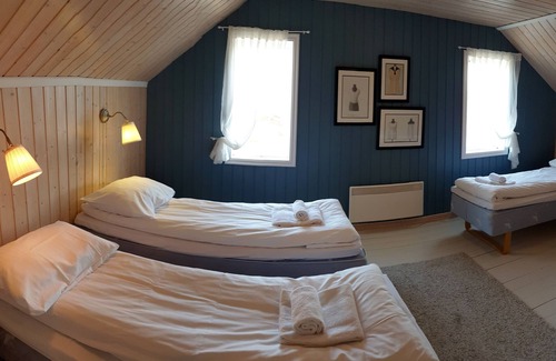 Tautra Bed & Breakfast | Guest Rated: Klostergården Tautra with Family-Friendly Dining