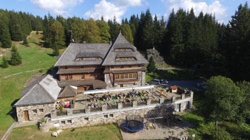 Modrava Hotel | Klostermannova chata