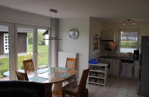 Bad Bederkesa House | Exceptional KM 7 - Deichgraf 2: Pet & Child Friendly Stay