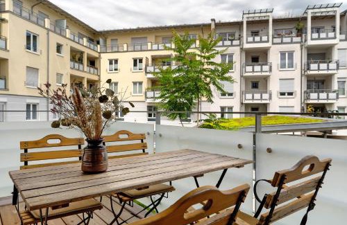 Unterwiehre-Nord Apartment | Discover Km Style Apartments 6: Pet-Friendly Perfection