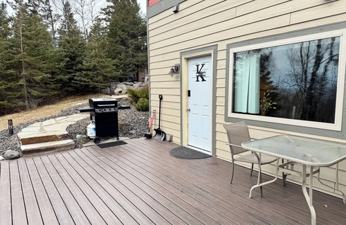 Two Harbors Condo | Knife River Suite w/Sauna & Fire Pit
