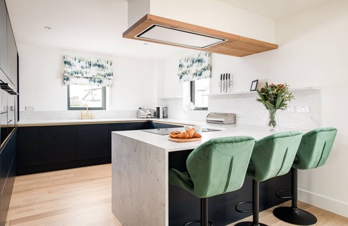 Holworth House | Family-Friendly Retreat at Knighton, Silverlake, Dorset
