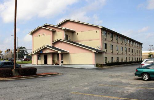 Albany Hotel | Affordable Knights Inn Albany with Pet-Friendly Amenities