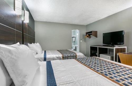 Bristol Hotel | Pet-Friendly Comfort at Knights Inn Bristol