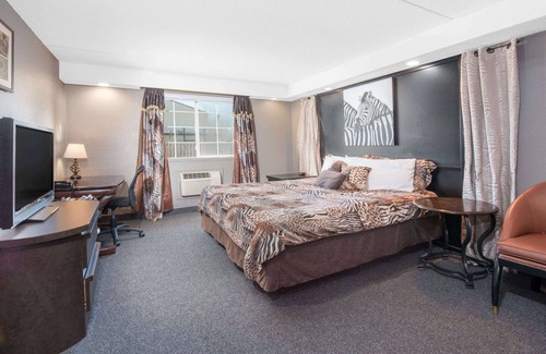 Grand Forks Hotel | Comfort and Convenience at Knights Inn Grand Forks