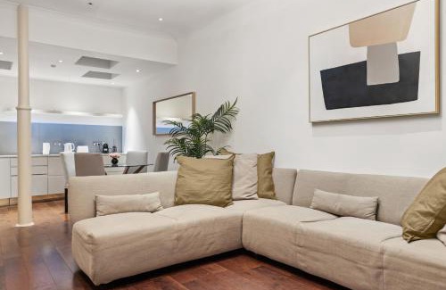 Brompton & Hans Town Apartment | Elegant Knightsbridge Residences with Family-Friendly Amenities