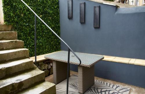 Grove Park Village Apartment | Family-Friendly Comfort at Knightstone Apartment Awaits You