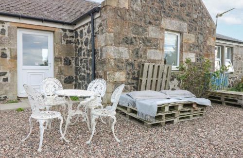 Pittenweem House | Discover a Family-Friendly Oasis at Knightsward Farm