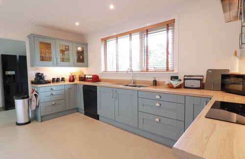 Bankend Cottage | Knockendoch: Pet-Friendly Holiday Cottage in New Abbey
