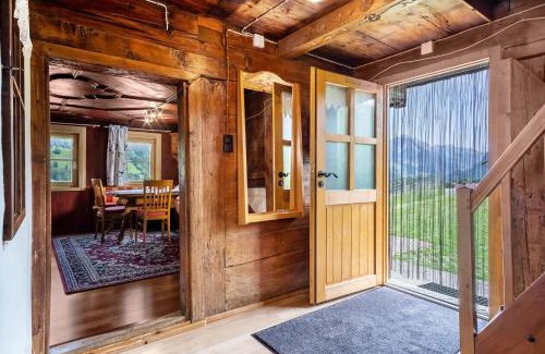 Raggal House | Guest Rated 9.1: Knusperhäuschen Höfen-hüsle Awaits You