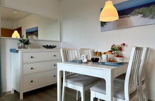 Albertsdorf Apartment | Experience Oceanfront Bliss at Knusthof Lafrenz - Goldblick