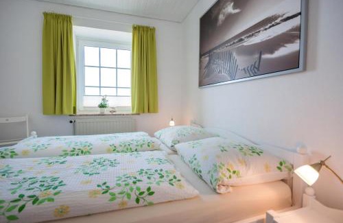 Albertsdorf Apartment | Oceanfront Knusthof Lafrenz - Guest Rated 9.8/10