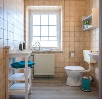 Albertsdorf Apartment | Oceanfront Knusthof Lafrenz - Guest Rated 9.8/10