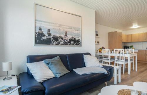 Albertsdorf Apartment | Pet-Friendly Retreat at Knusthof Lafrenz - Süd with Ocean View