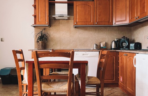 Krzyzowka Apartment | Experience Końska Dolina: 4-Star Getaway with Spa & Pets