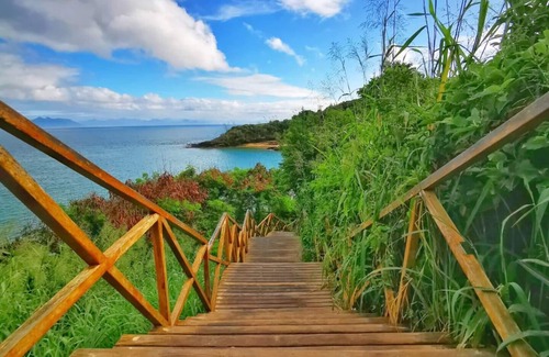 Bosque de Geriba House | Discover Koa Guest House: Child-Friendly Charm Awaits