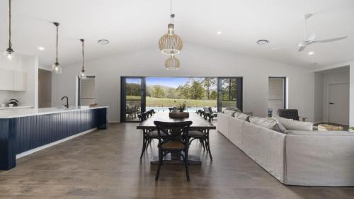 Bonville House | Pet-Friendly Koala Lane with Pool and High Guest Ratings
