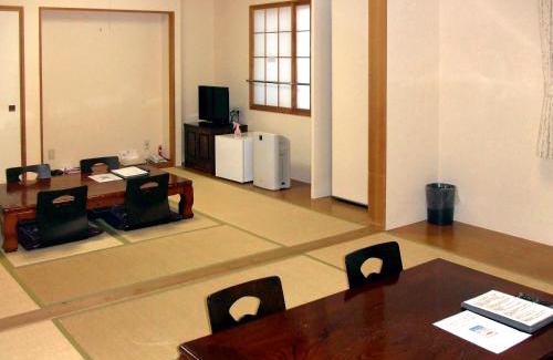 Atsuma Hotel | Relax at Kobushi no Yu Atsuma with Hot Tub & Breakfast