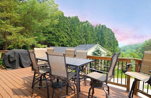 Ellicottville House | Family-Friendly Koby 4 Bedroom Home with Great Amenities
