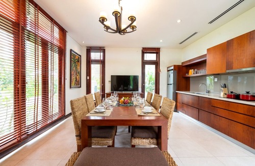 Ngu Hanh Son Villa | Ocean View Retreat at Koceano with Private Pool & Breakfast
