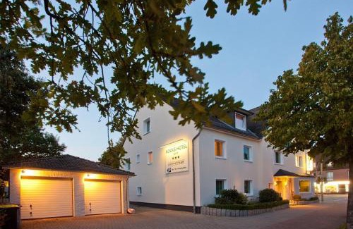 Langenhorn House | Comfortable Kocks Hotel Garni - Family-Friendly Stay Awaits