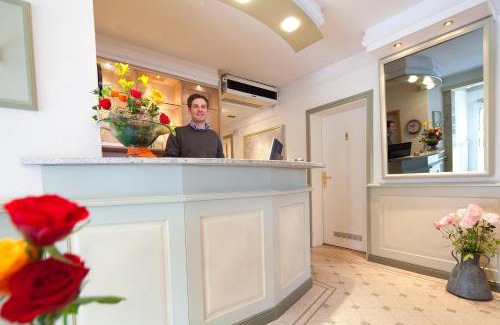 Langenhorn House | Comfortable Kocks Hotel Garni - Family-Friendly Stay Awaits