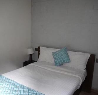 Kodaikanal House | Elegant Kodai Drizzle Villa: Rated 9/10 with Family-Friendly Amenities