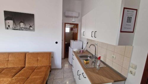 Tychero Apartment | Family-Friendly Kofinaki Apartment 2 with Top Guest Rating