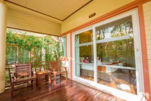 Ko Chang Resort | Relax at Koh Chang Paradise Resort & Spa with Ocean Views