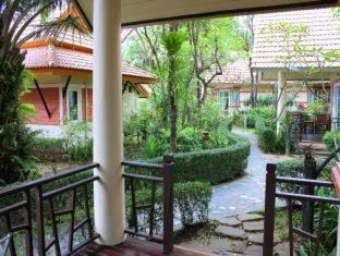 Ko Chang Resort | Relax at Koh Chang Paradise Resort & Spa with Ocean Views