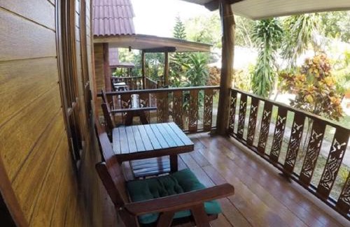Nuea Khlong Cabin | Guest-Favorite Koh Jum Coral Bay Resort with Private Beach
