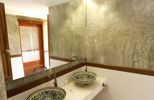 Bang Saphan Noi Hotel | Discover Koh Talu Island Resort: Family-Friendly Ocean Retreat