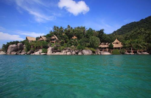 Koh Tao Resort | Oceanfront Koh Tao Cabana: Pool, Dining & Family Fun