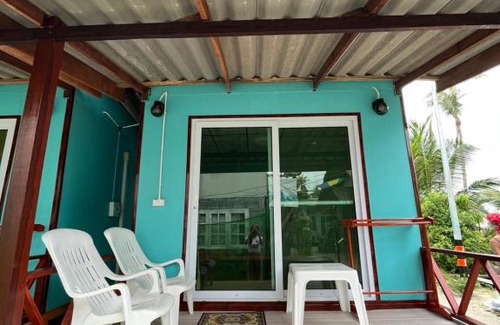 Ko Mook House | Relax at Kohmook CoCo Beach Bungalow with Family-Friendly Amenities