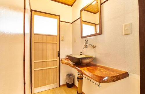 Okazaki House | Family-Friendly Retreat at Koke-an with Great Reviews