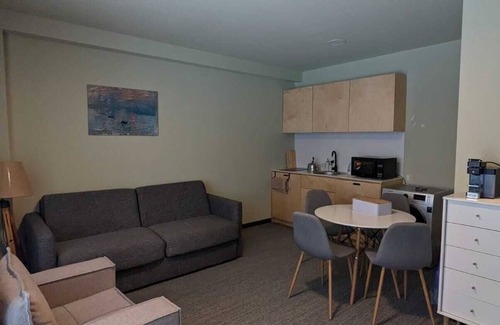 Bakuriani Apartment | Family-Friendly Retreat at Kokhta Mitarbi, Bakuriani