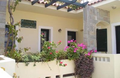 Kokkini Chani Apartment | Charming Kokkini Hani Apartment Near Beach with Pool & Spa