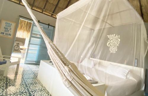 Santa Veronica Hotel | Pet-Friendly Escapes at Kokohau Bungalows - Rated 9.1/10