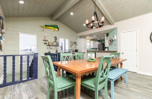 Palm Harbor House | Discover Kokomo Flats - Private Resort with Ocean Views